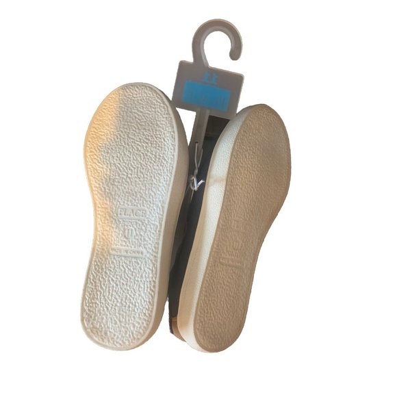 The Childrens Place Boys Boat Shoe Blue Moc Toe Hook And Loop Low Top  11 NWT - Picture 3 of 3